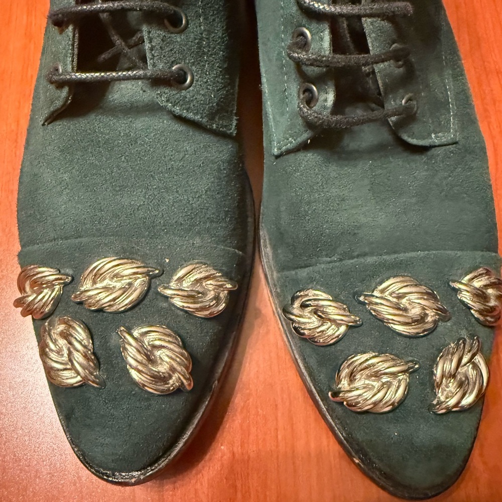 Women's Dark Green Suede Lace-Up Ankle Boots with Gold Leaf Accent - Picture 3 of 9